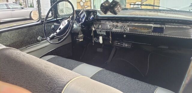 Chevrolet Bel Air/150/210 1957 image number 15