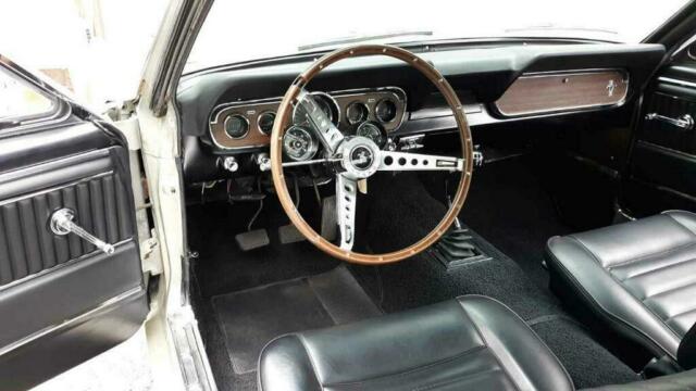 Ford Mustang 1966 image number 12