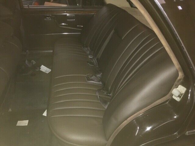 Mercedes-Benz 300-Series 1970 image number 25