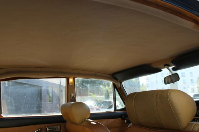 Jaguar XJ6 1971 image number 42