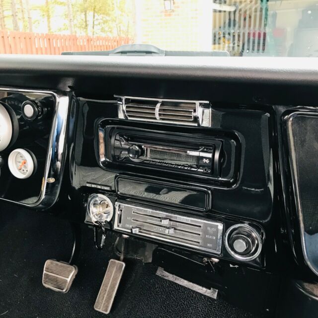 Chevrolet C-10 1972 image number 17