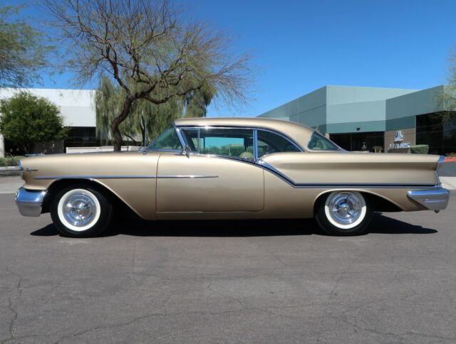 Oldsmobile Eighty-Eight 1957 image number 2