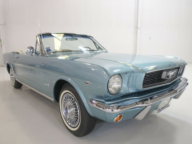 Ford Mustang 1966 image number 2