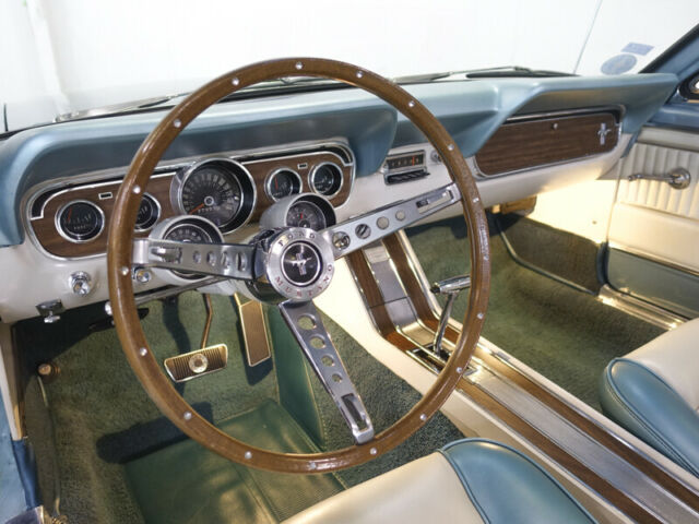Ford Mustang 1966 image number 37