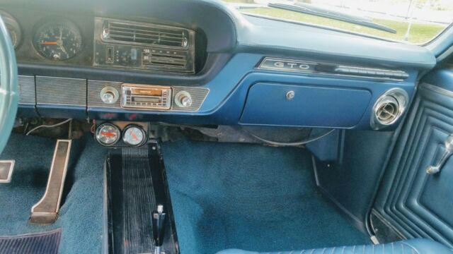 Pontiac GTO 1965 image number 13