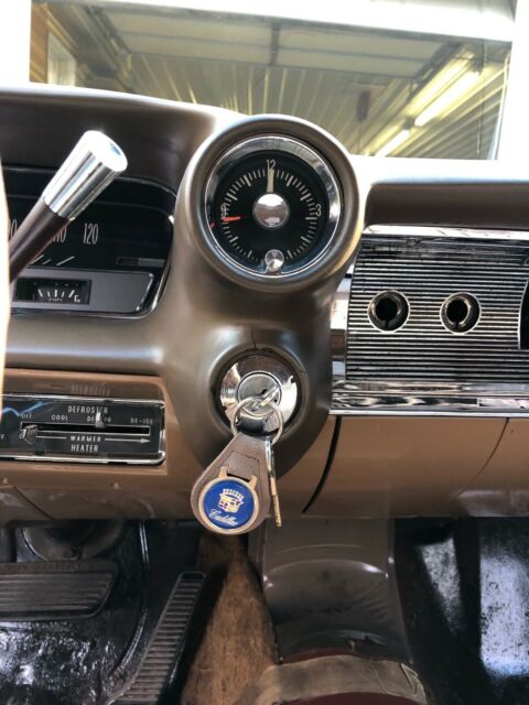 Cadillac Series 62 1960 image number 31