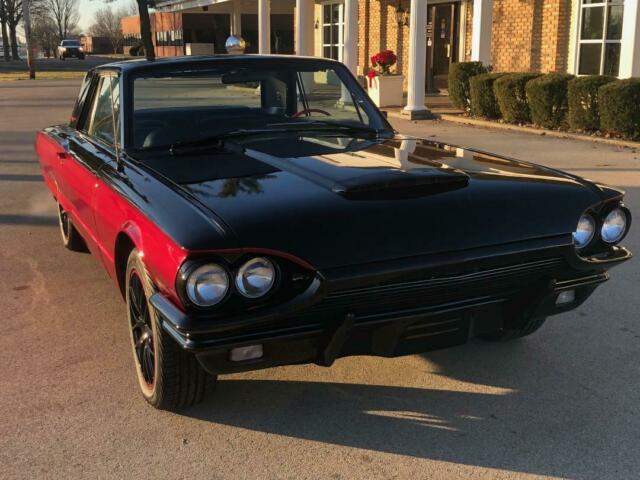Ford Thunderbird 1964 image number 3