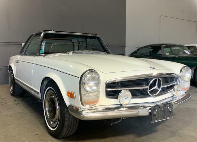 Mercedes-Benz SL-Class 1969 image number 26