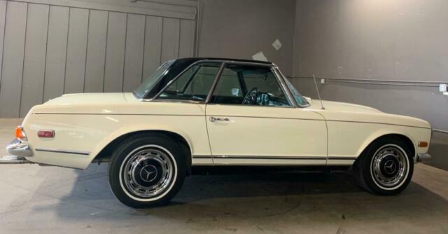 Mercedes-Benz SL-Class 1969 image number 45