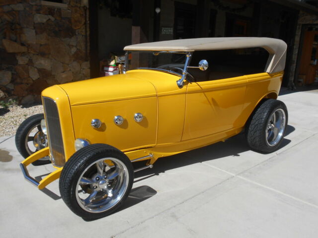 Ford Mustang 1932 image number 1