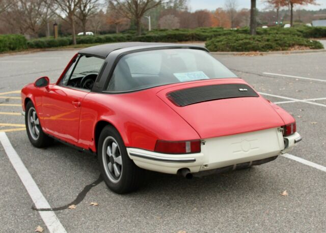 Porsche 911 1973 image number 26