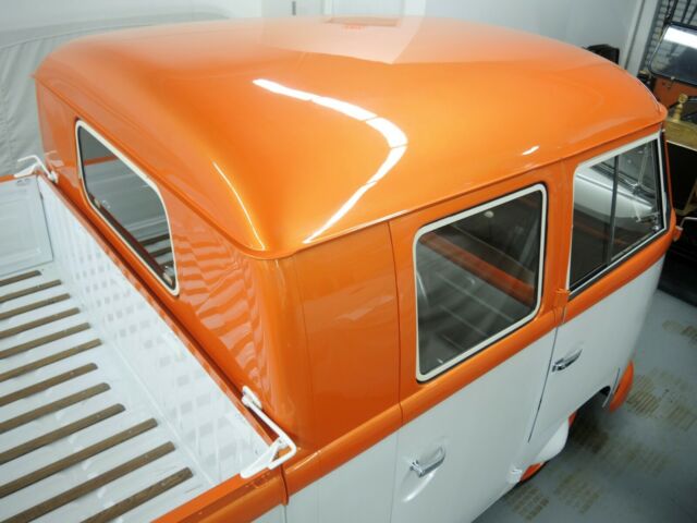 Volkswagen Bus/Vanagon 1961 image number 10