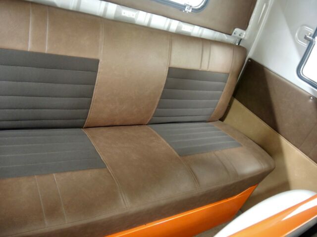 Volkswagen Bus/Vanagon 1961 image number 7