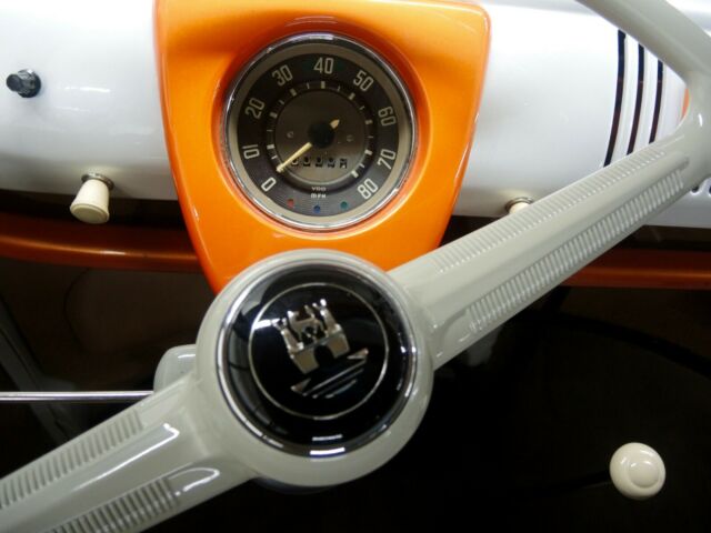Volkswagen Bus/Vanagon 1961 image number 8