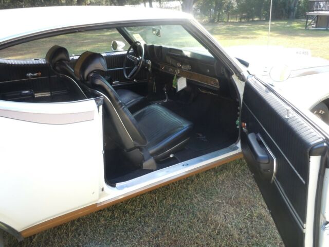 Oldsmobile Cutlass 1969 image number 29