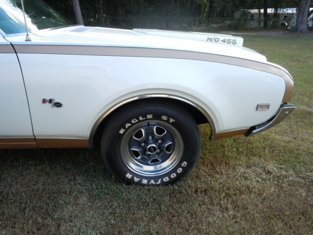 Oldsmobile Cutlass 1969 image number 5