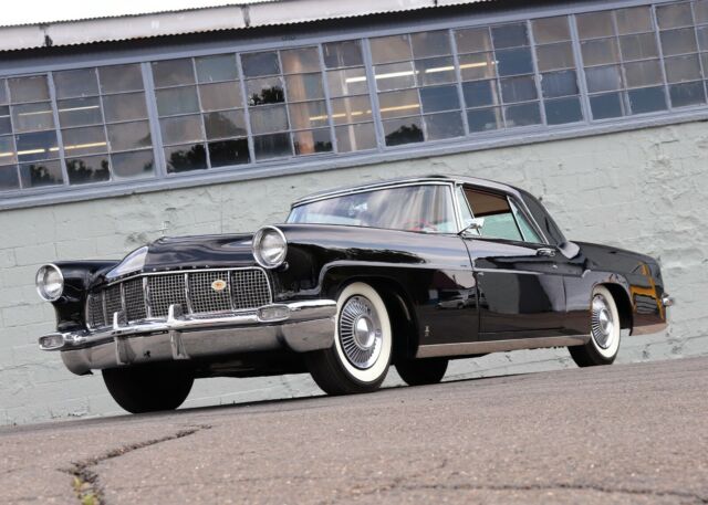 Lincoln Continental 1956 image number 0