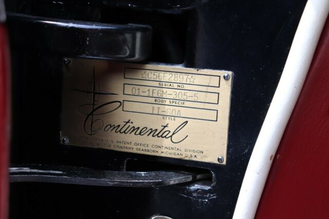 Lincoln Continental 1956 image number 38