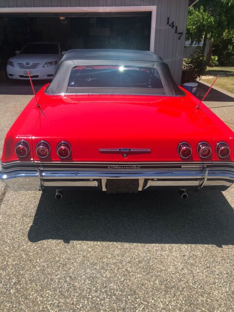 Chevrolet Impala 1965 image number 4