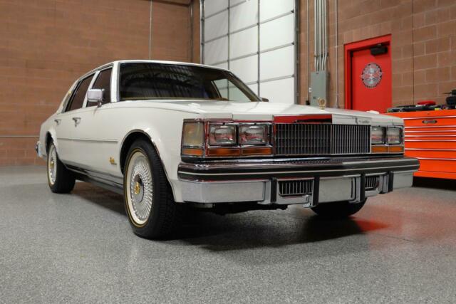 Cadillac Seville 1978 image number 8