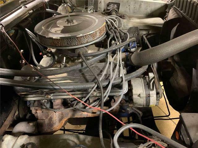Ford F-250 1975 image number 19