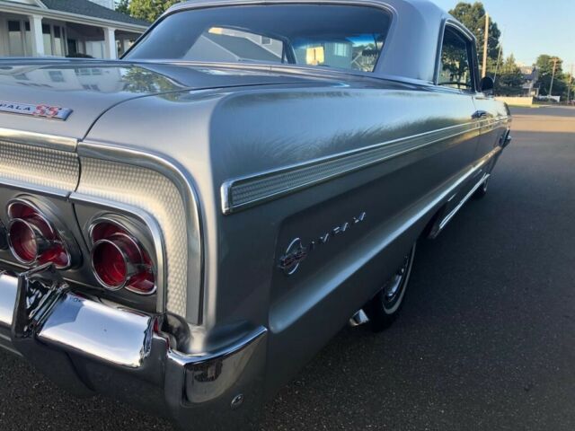 Chevrolet Impala 1964 image number 40