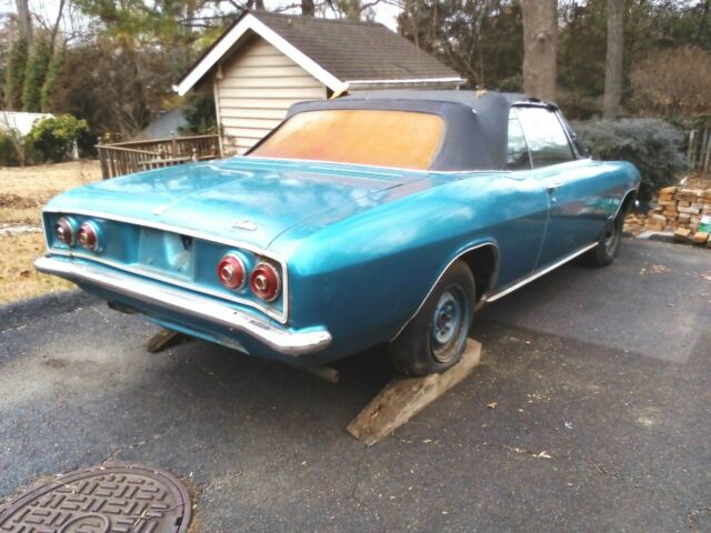 Chevrolet Corvair 1967 image number 2