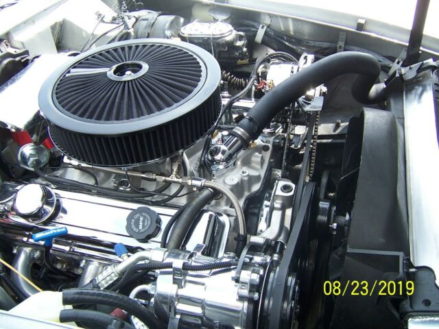 Chevrolet Corvette 1977 image number 43