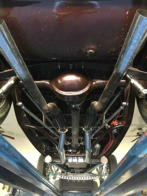 Ford Roadster 1932 image number 28