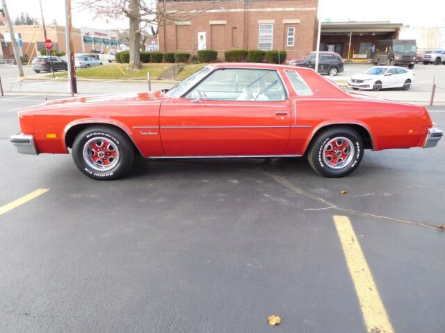 Oldsmobile Cutlass 1977 image number 4