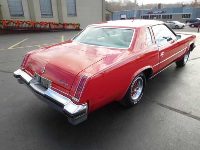 Oldsmobile Cutlass 1977 image number 7