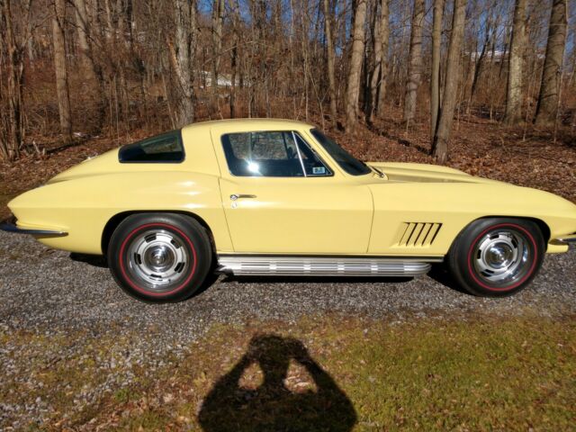 Chevrolet Corvette 1967 image number 0