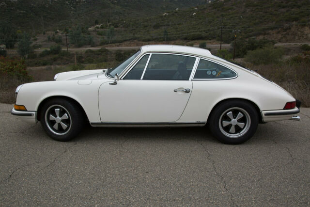 Porsche 911 1973 image number 21