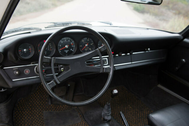 Porsche 911 1973 image number 4
