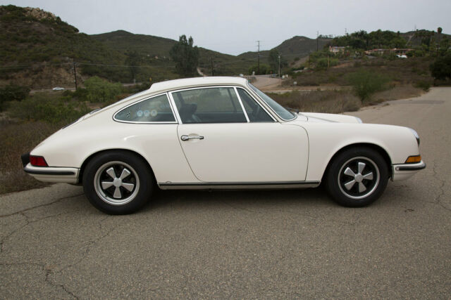 Porsche 911 1973 image number 40