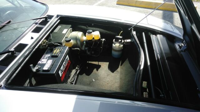 De Tomaso Pantera 1974 image number 15