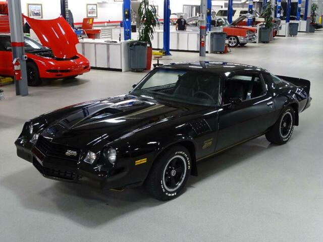 Chevrolet Camaro 1978 image number 27