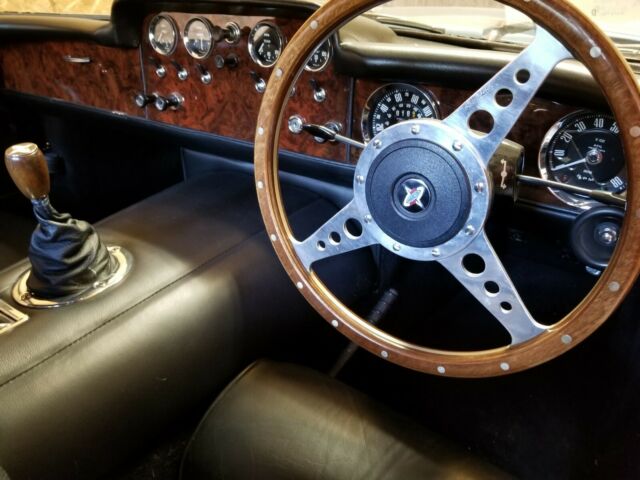Marcos 1500 GT 1967 image number 24