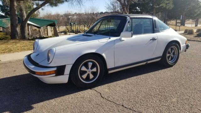 Porsche 911 1976 image number 30