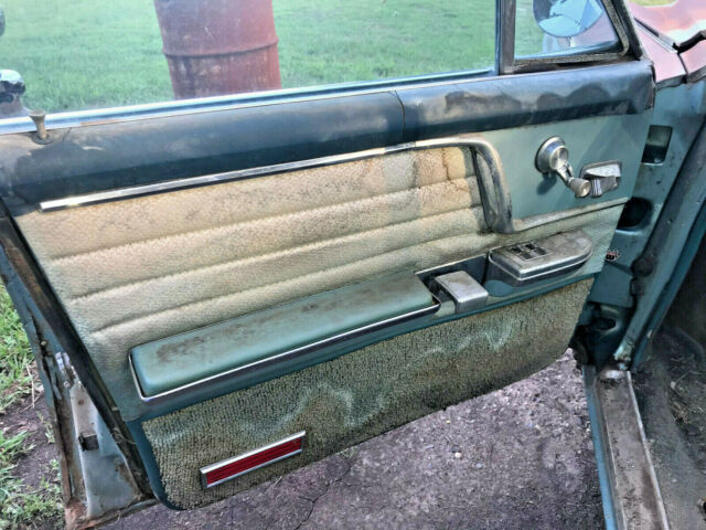 Cadillac Series 62 1963 image number 40