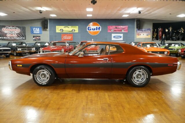 Dodge Charger 1973 image number 2