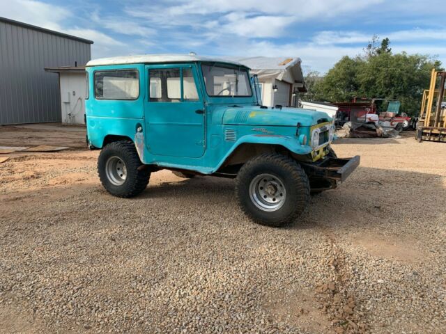 Toyota Land Cruiser 1967 image number 5