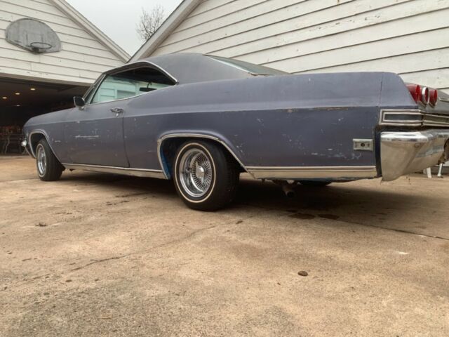 Chevrolet Impala 1965 image number 1