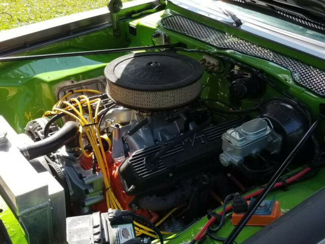 Plymouth Road Runner 1976 image number 16