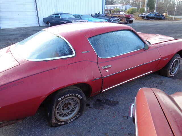 Chevrolet Camaro 1976 image number 32