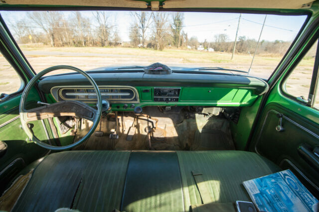 Ford F-250 1972 image number 13