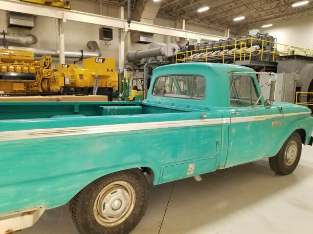 Ford F-250 1965 image number 11