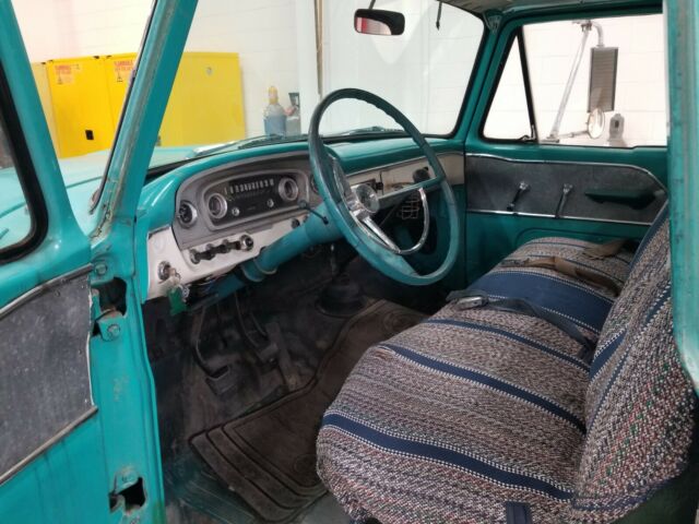 Ford F-250 1965 image number 17