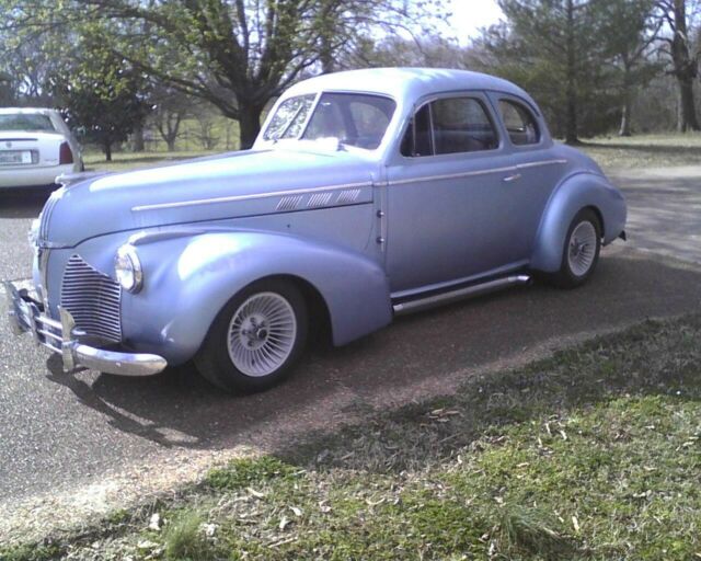 Pontiac 2 Door 1940 image number 0