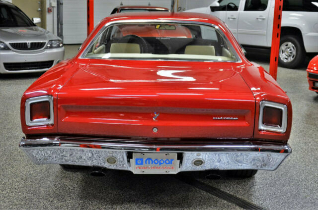 Plymouth Road Runner 1969 image number 10